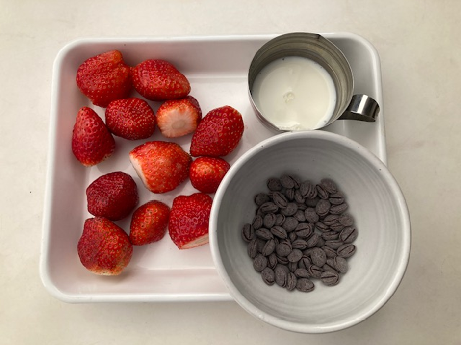 ストロベリーシェイクの材料